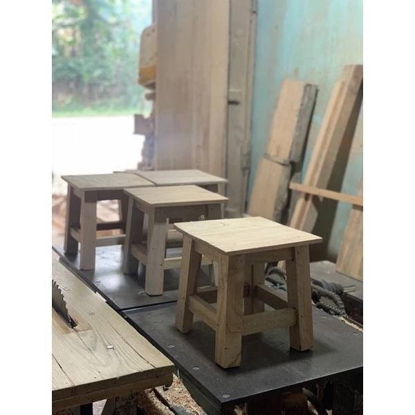 Ghế đôn gỗ tự nhiên mặt liền