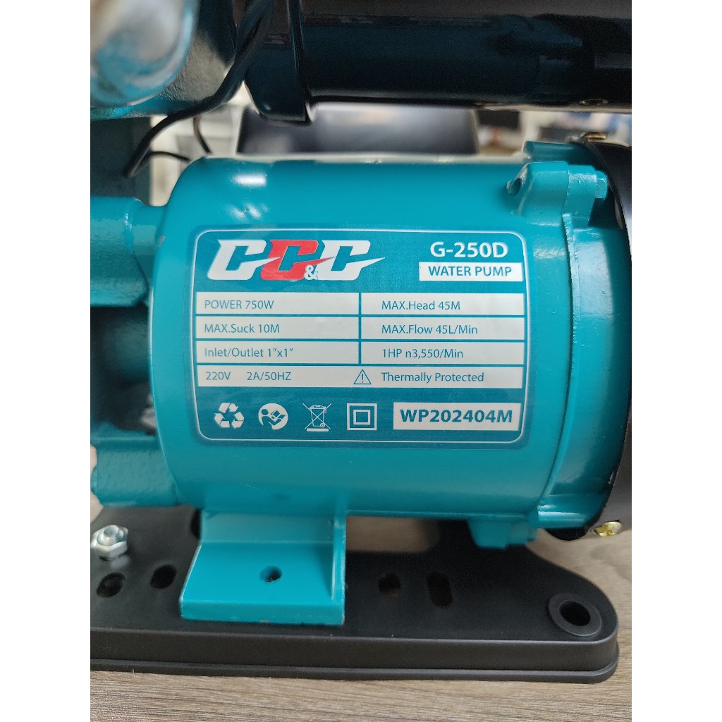 Máy bơm tăng áp, cao áp GGG - G250D 750W, đóng ngắt tự động, thương hiệu Thái Lan, máy chính hãng Bảo Hành 06 tháng